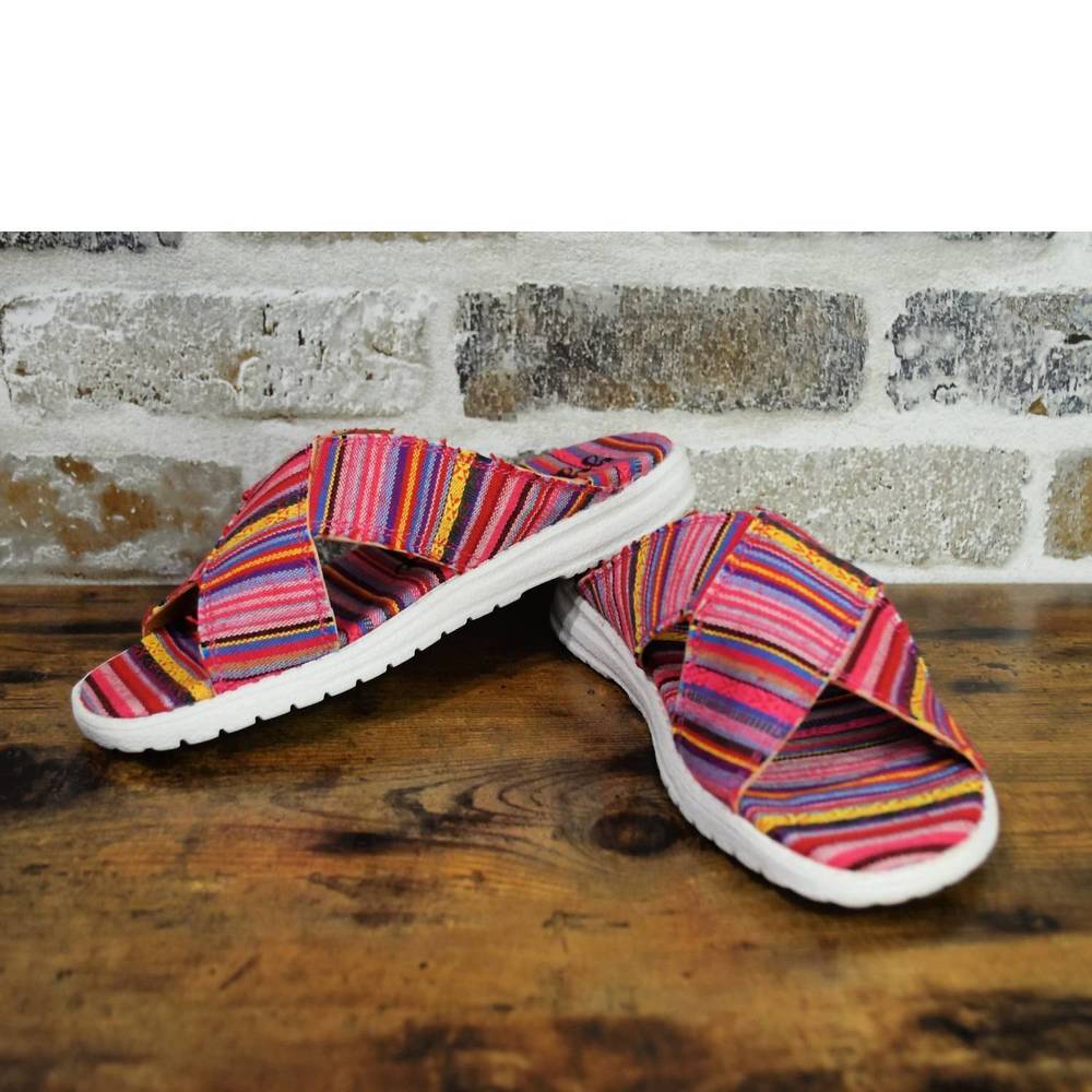 NEW VERY G women's gypsy jazz sandals in pink ocean